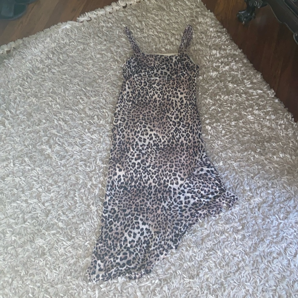 Cute cheetah print maxi dress